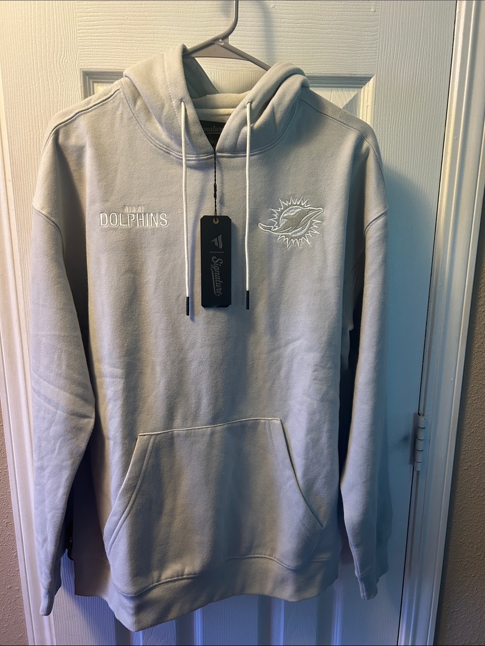 NWT Men's Miami Dolphins Light Gray Pullover Hoodie